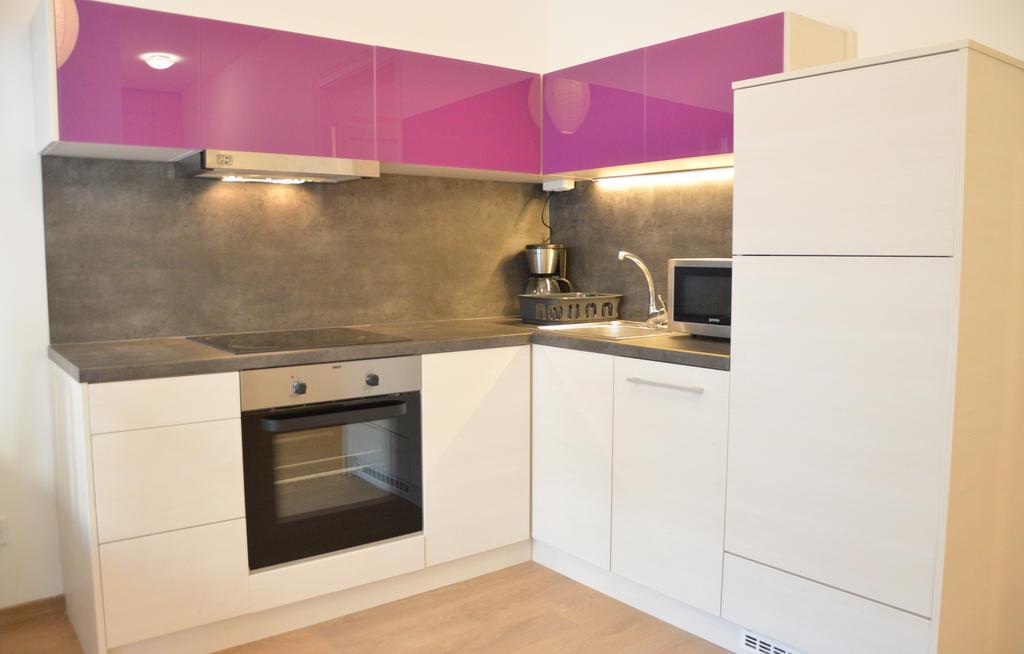 Two Bedroom Apartment At Bajcsy บูดาเปสต์ ภายนอก รูปภาพ